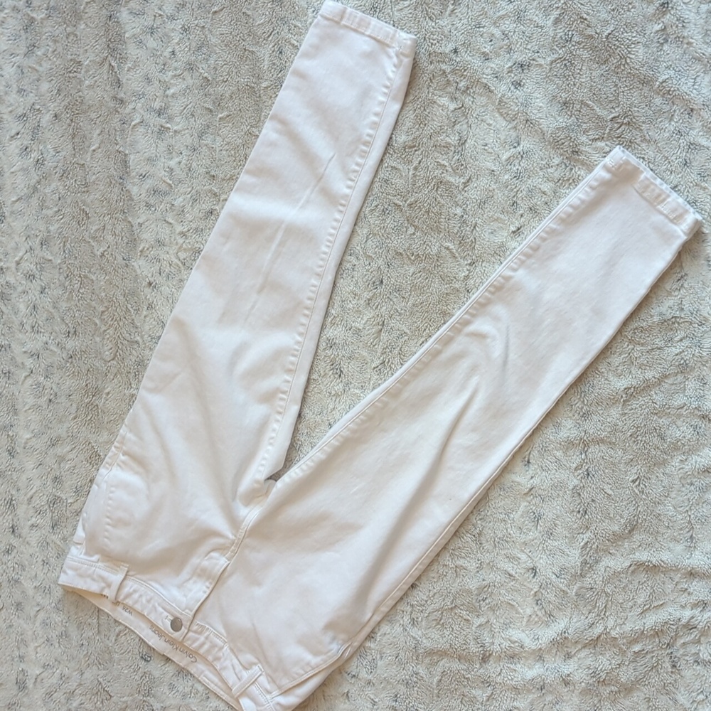 Calvin Klein Ultimate White Skinny Pants - Picture 4 of 5